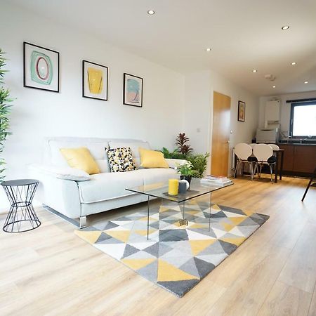 Perfectly Located Stunning Apartment Londra Exterior foto